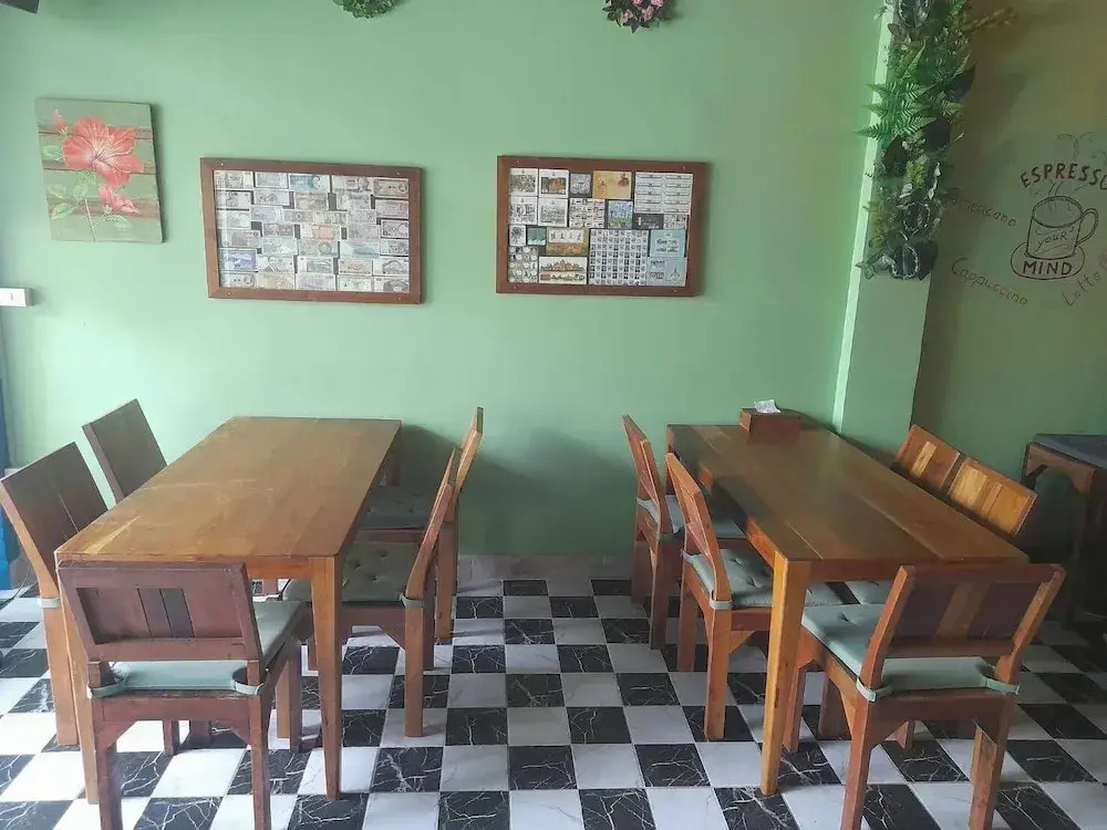 Tom Guest House ทอมส์ เกสต์เฮ้าส์