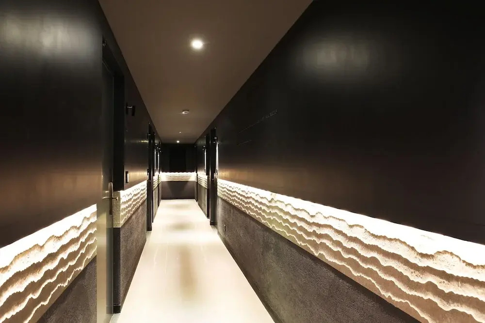 MARI boutique hotel