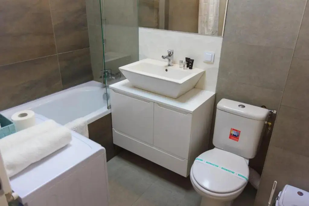 Gold Class Apartment AMS 63