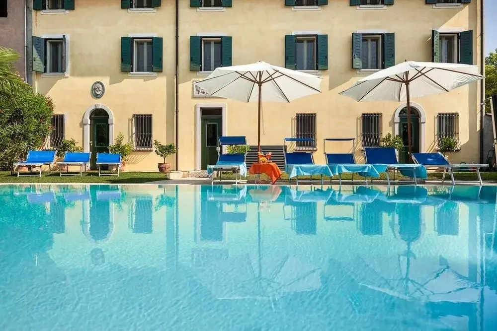Villa Pace