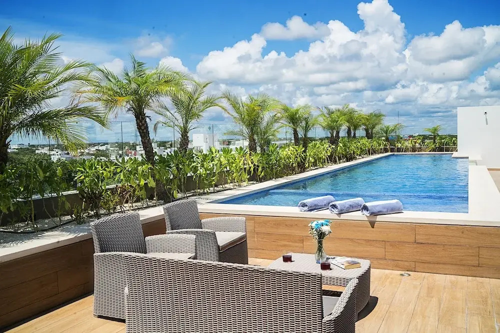 Opal Apt. 406 The Apartment is Perfectly Located With Easy Acces