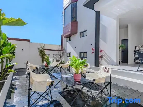 Dashe Seaside Holiday Home