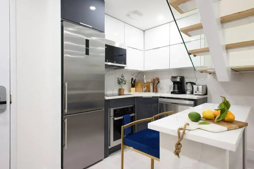 75-3a 3Br Duplex Prime UES WD in Unit Sleeps 6