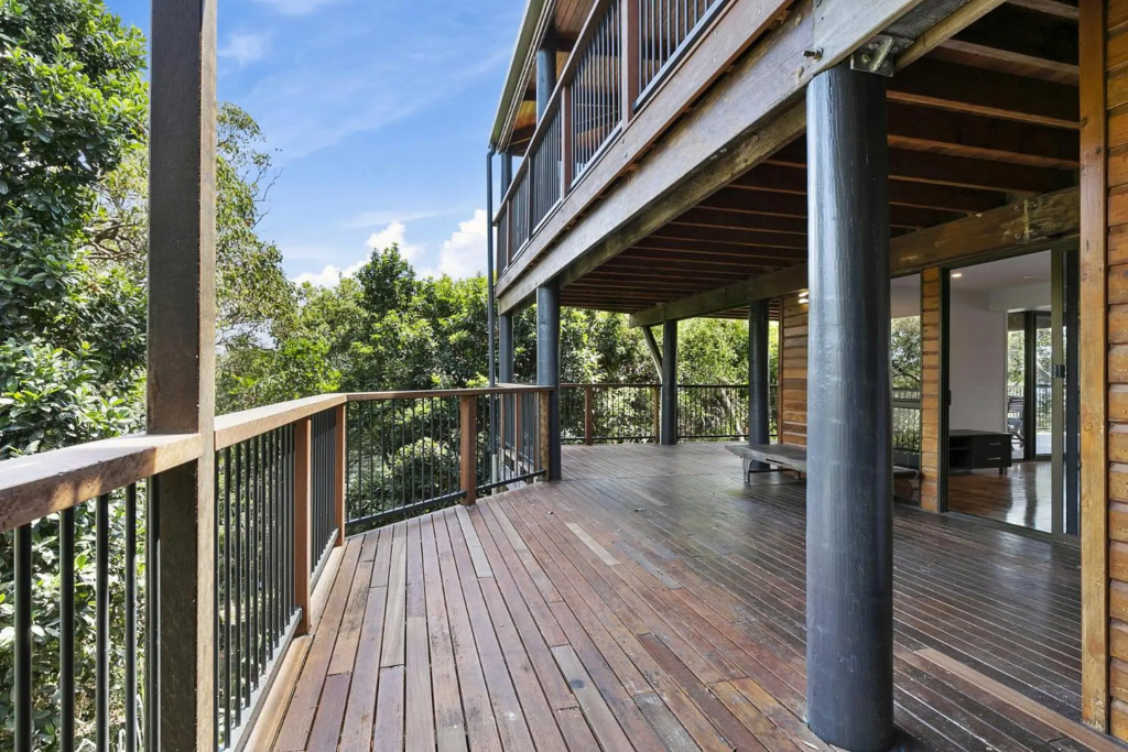 8 Yarrong Road