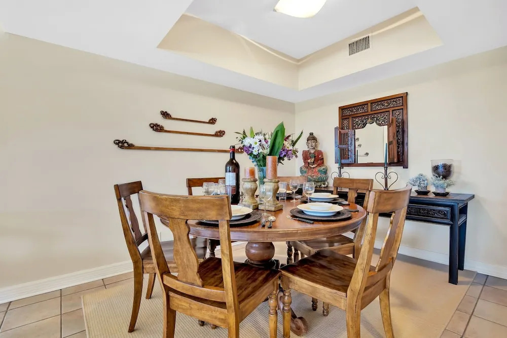 Amazing 3BR direct oceanfront PH by YouRent!