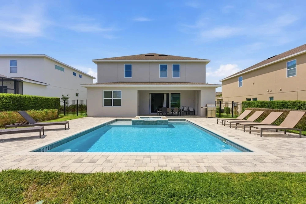 Comfort 6BR Getaway Private Pool Great Location