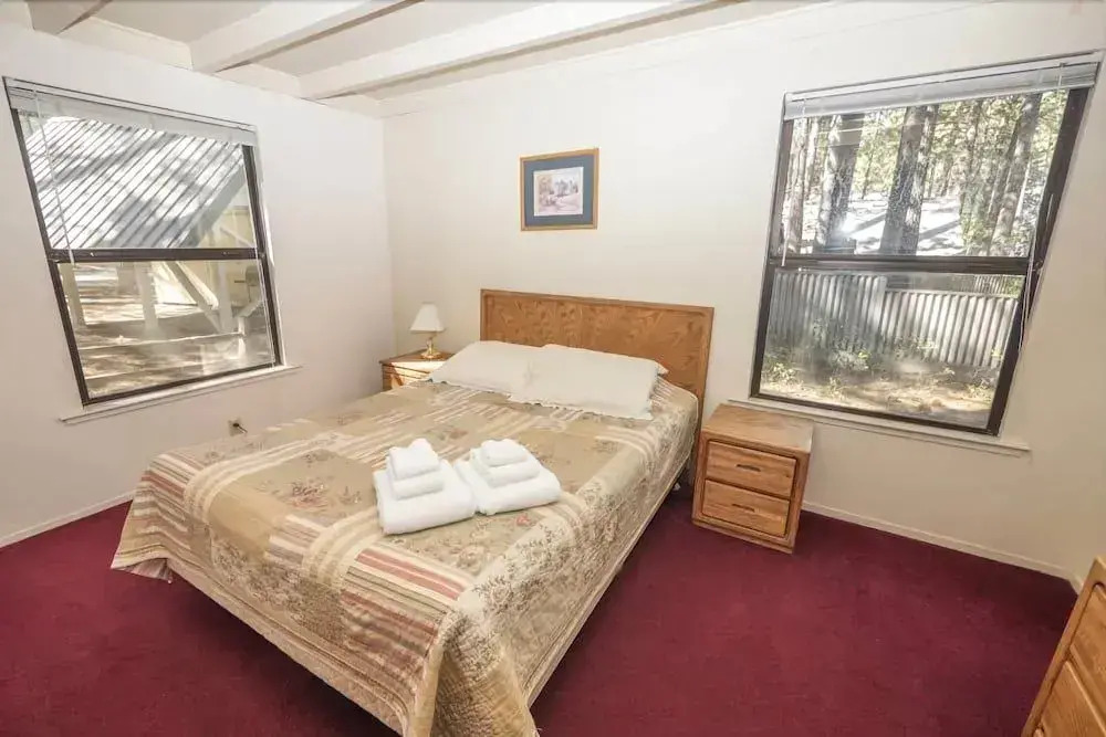 3195 Pasadena Avenue By Redawning