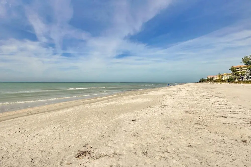19610 Gulf Blvd Condo Unit 109 2 Bedrooms 2 Bathrooms Condo
