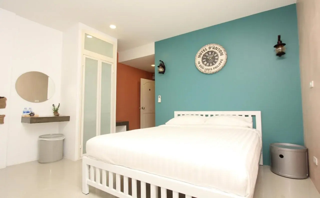 Boutique Summer House