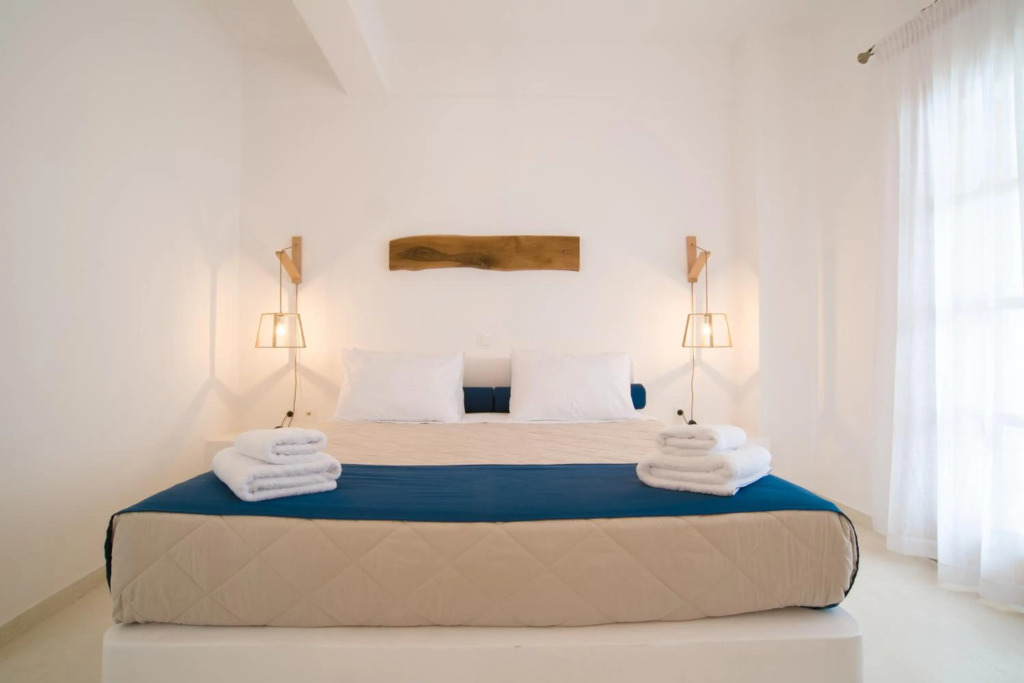 Santorini Crystal Blue Boutique Hotel
