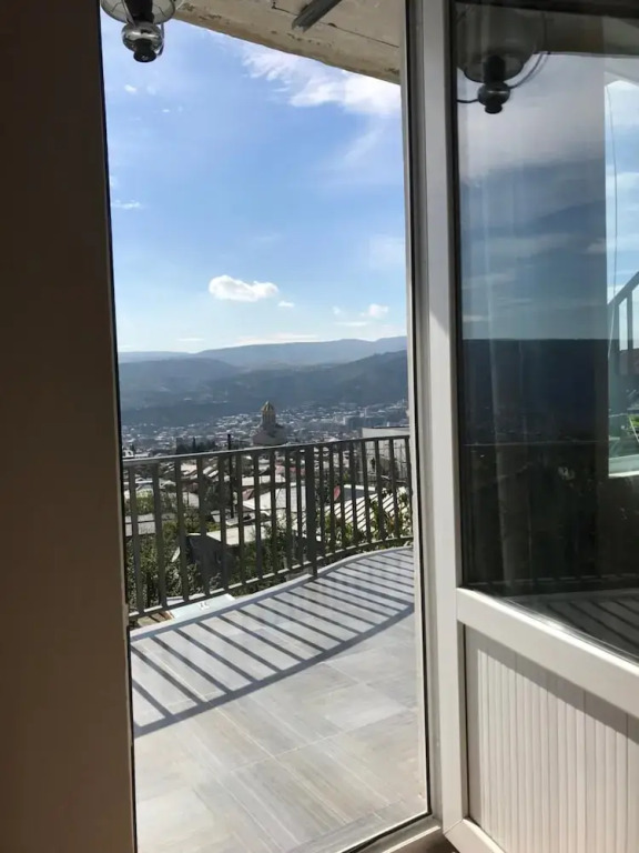 Upstairs Hotel Tbilisi