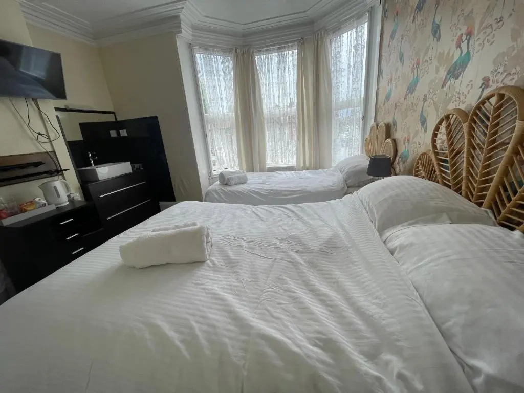 South Dene Hotel