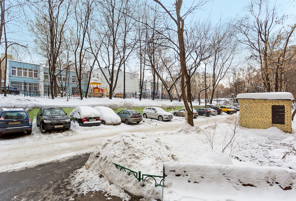 Апартаменты на Ростовской наб., 1