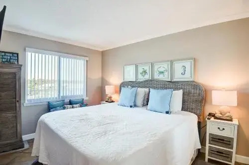 Beachcrest 0401