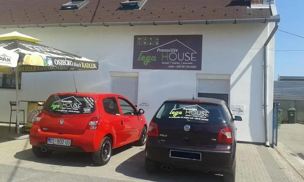 Hostel Lega House