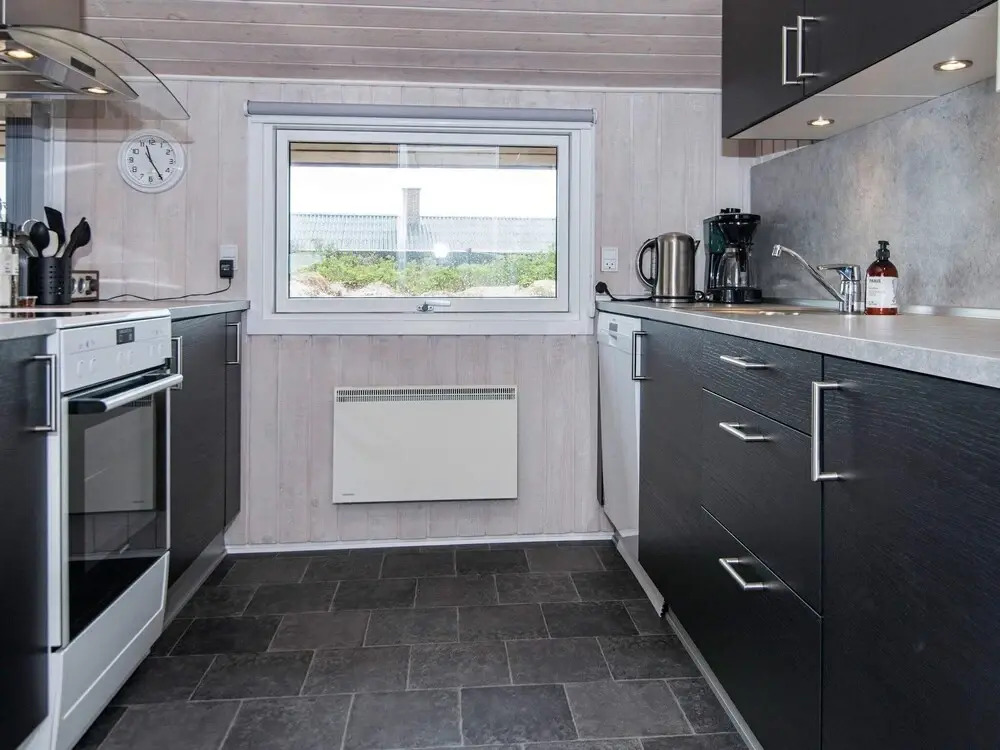 Spacious Holiday Home With Sauna in Hvide Sande
