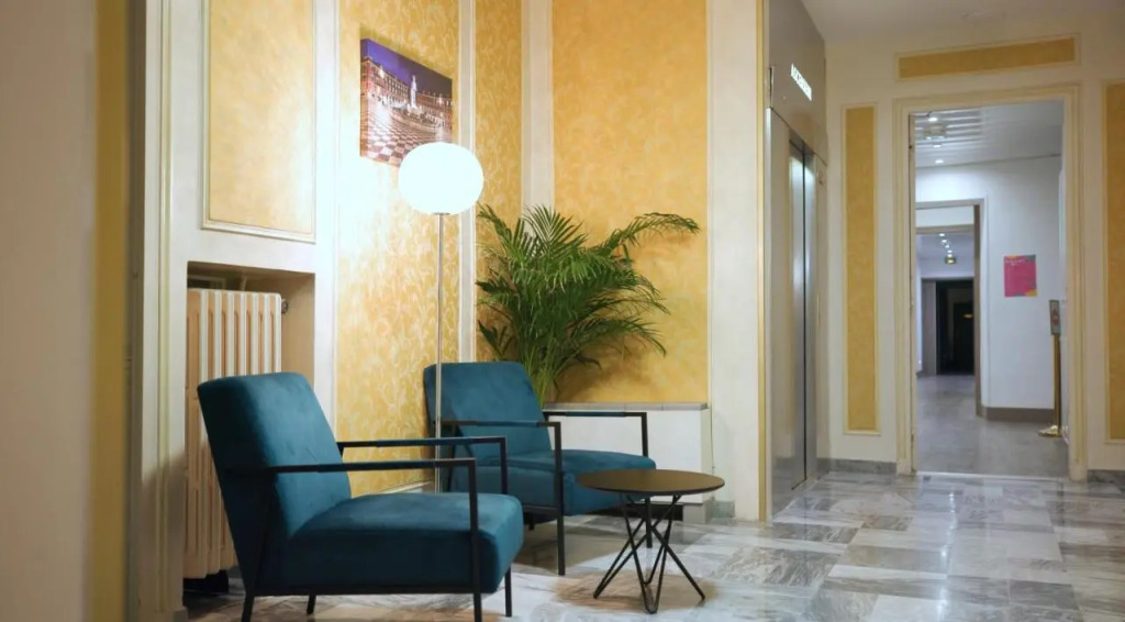 Hotel Busby