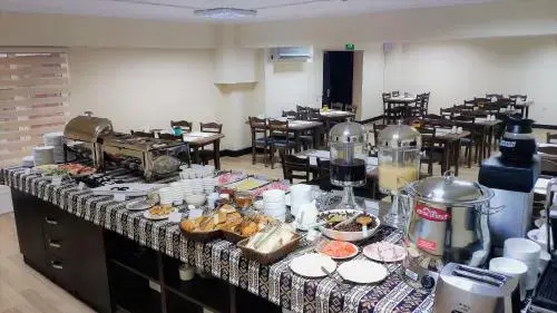 Kristal Hotel