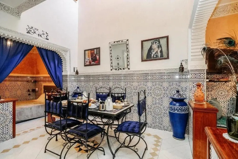 Riad For S