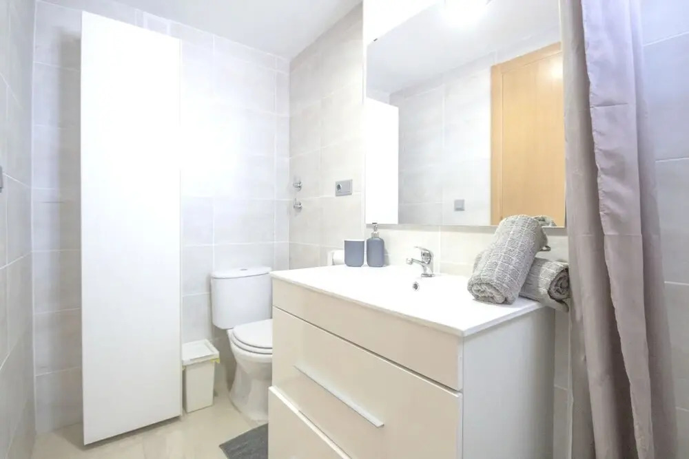 Apartment With one Bedroom in Benidorm, With Wonderful sea View, Pool