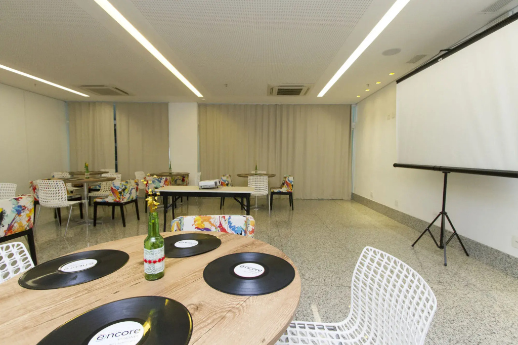 Esuites Virgínia Luxemburgo