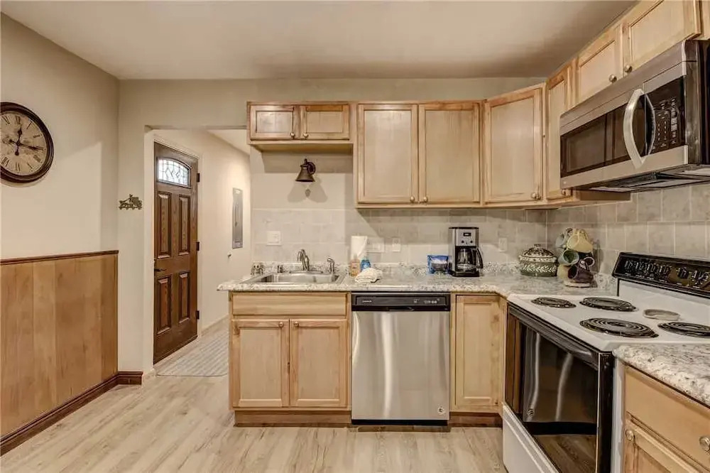 Worth the Wait, 3 Bedrooms, Gas Grill, Air Conditioning, WiFi, Sleeps 6