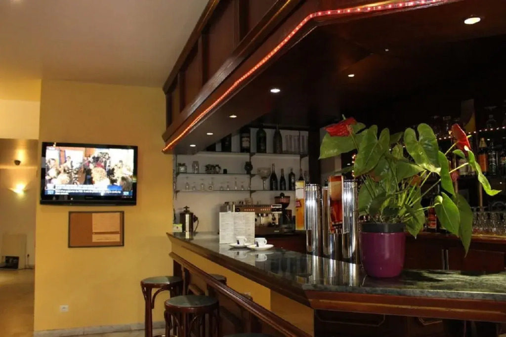 Euro Hotel Sovereign Paris Saint-Denis