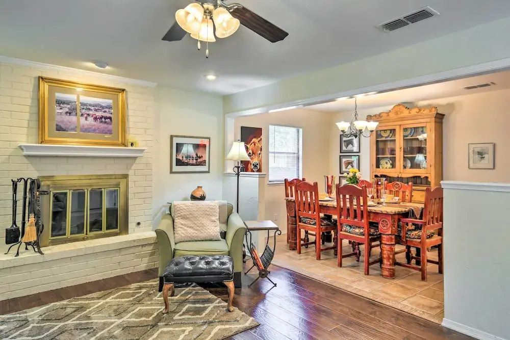 Unique Ranch-style Home < 2 Mi to Downtown!