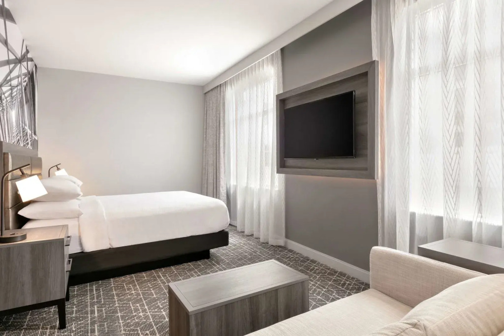 Embassy Suites by Hilton Atlanta Midtown