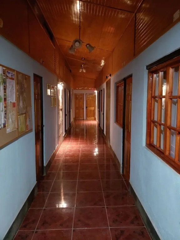 Hostal Desert