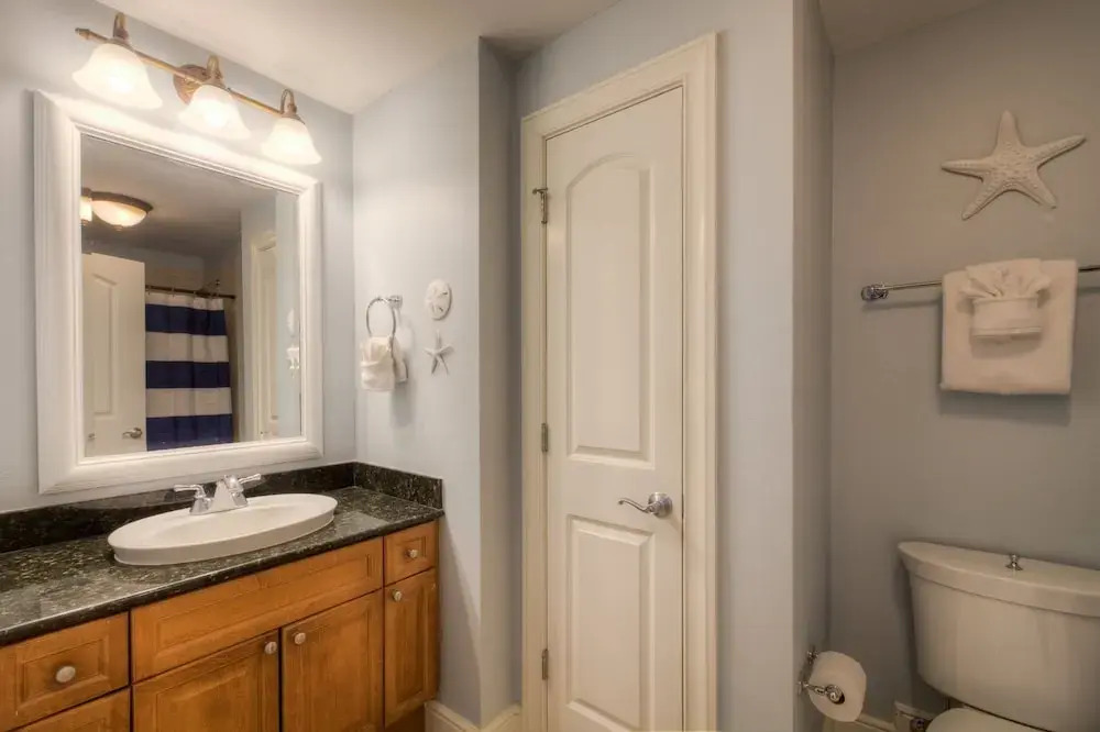 Azure 606 4 Bedroom Condo