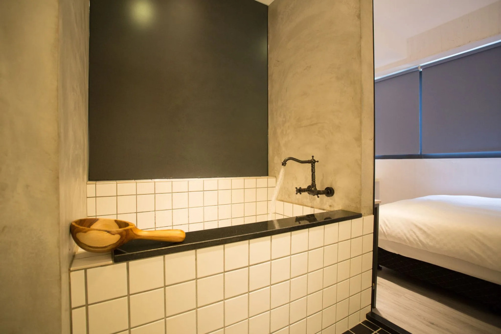PS Hotel