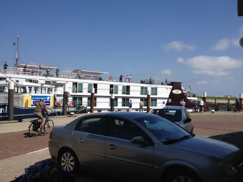 Havenhotel At Sea Texel