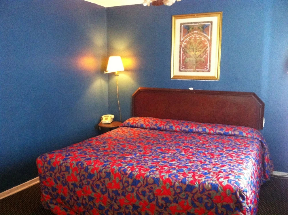 Green Crest Motel