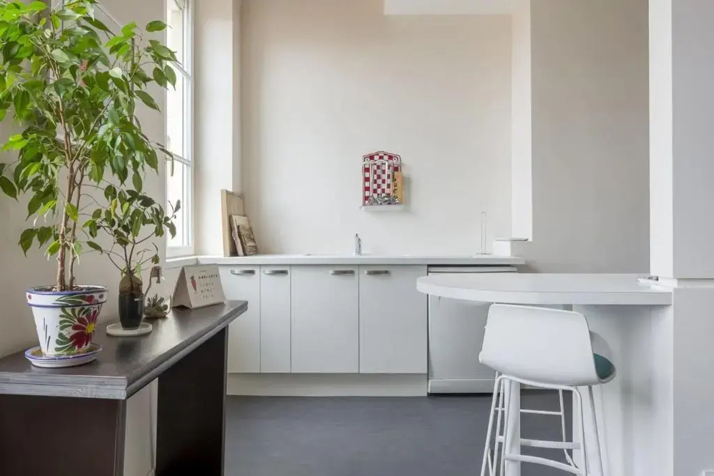 Capucins - 2 chambres et un bureau au calme - - Appartement 2beapart