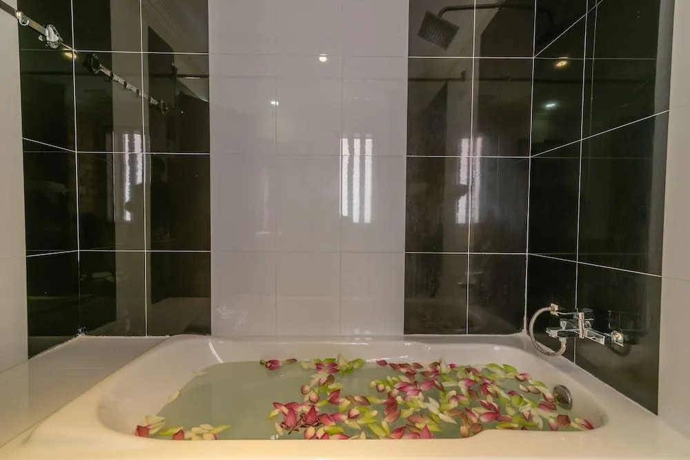 160 Angkor Villa