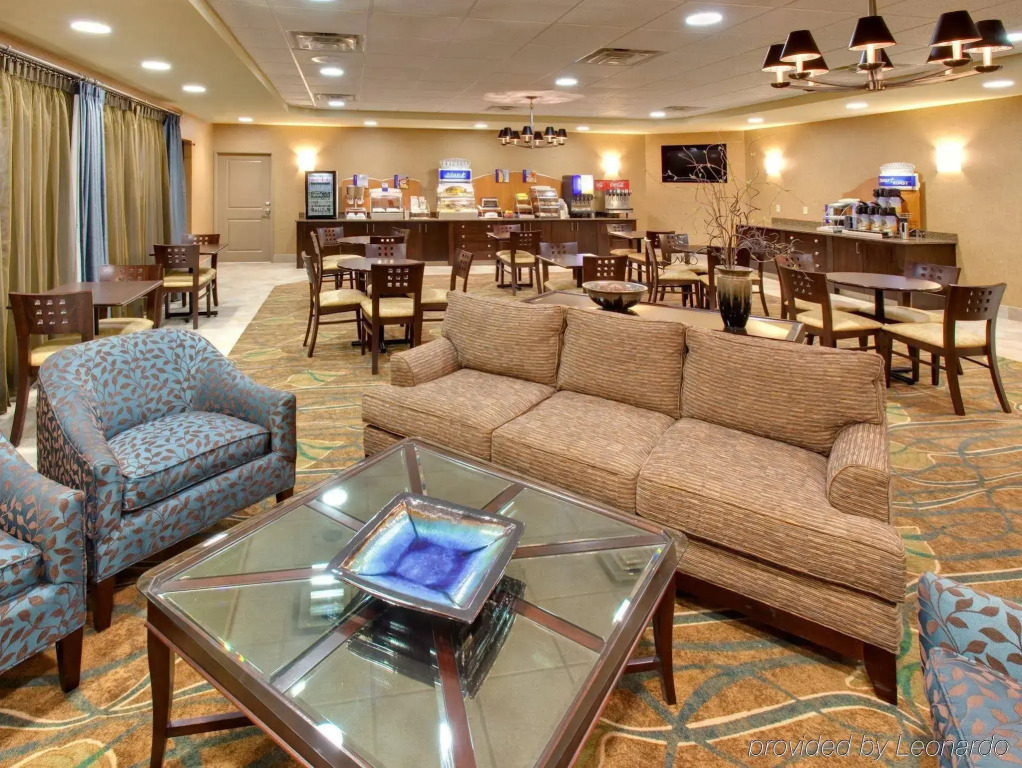 Holiday Inn Express Hotel & Suites Grand Island by IHG