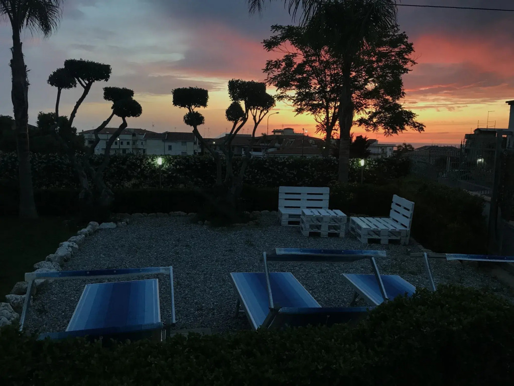 Sunrise Residence
