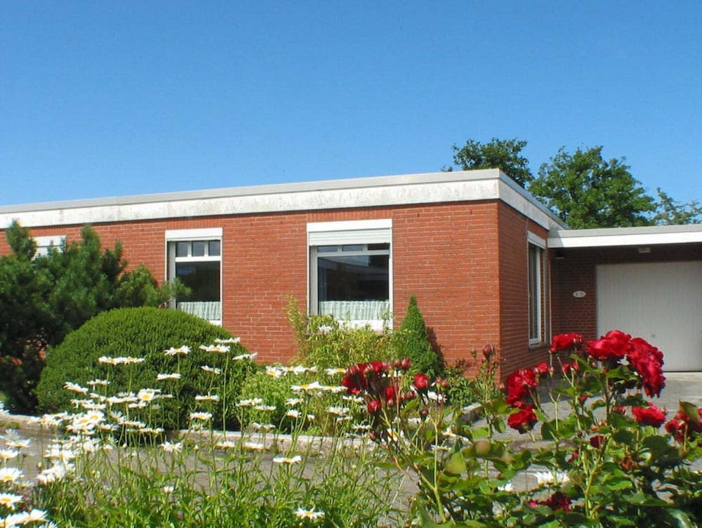 Bungalow in Strandnaehe, Dornumersiel