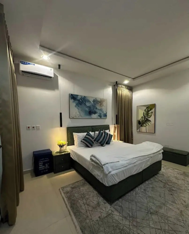 Noble Lite Suites