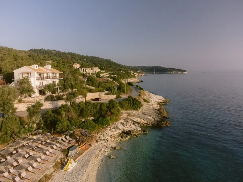 Anassa Mare