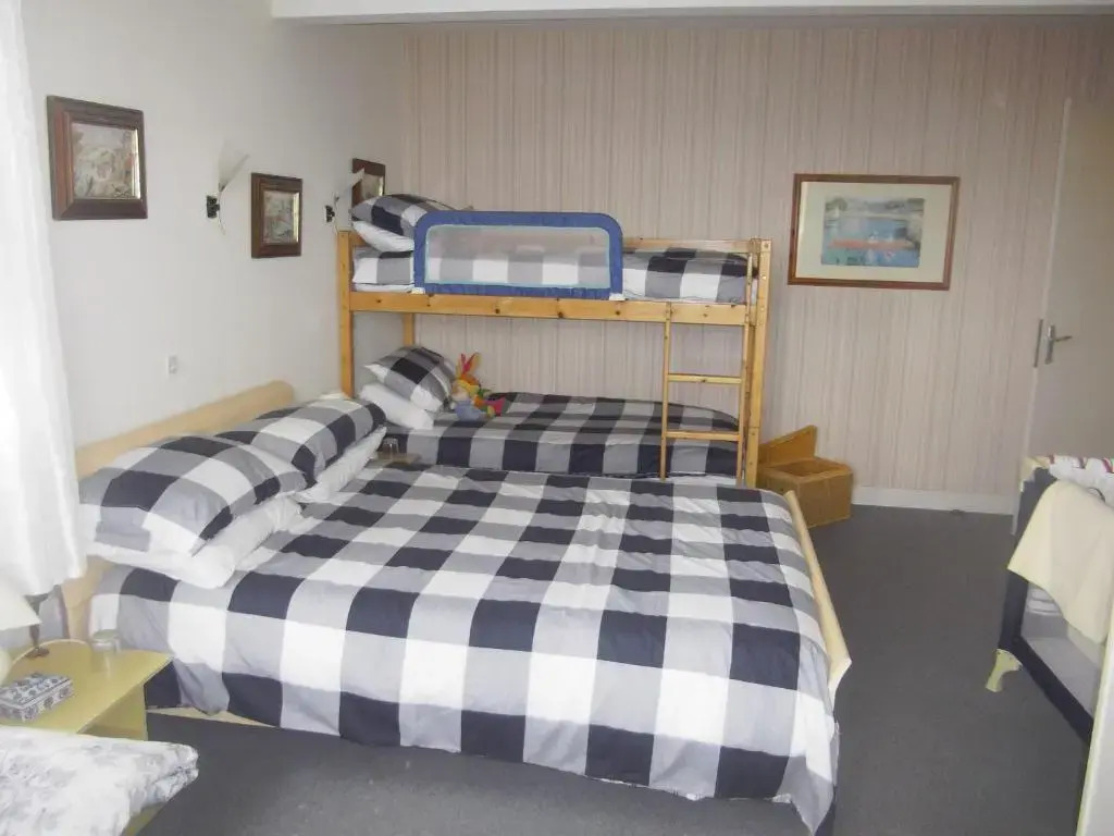 Lenard Charles Bed & Breakfast