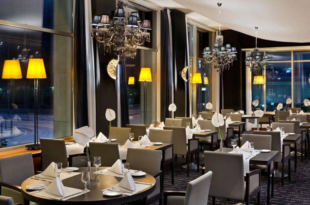 Savigny Hotel Frankfurt City Messe