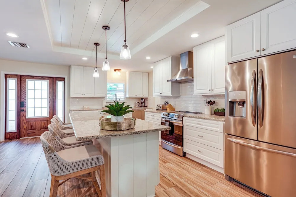Fenced Yard, 4 Mi to Stuart Beach: Family Retreat!
