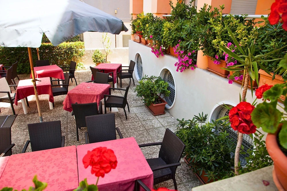 Amadei Hotel Blumen