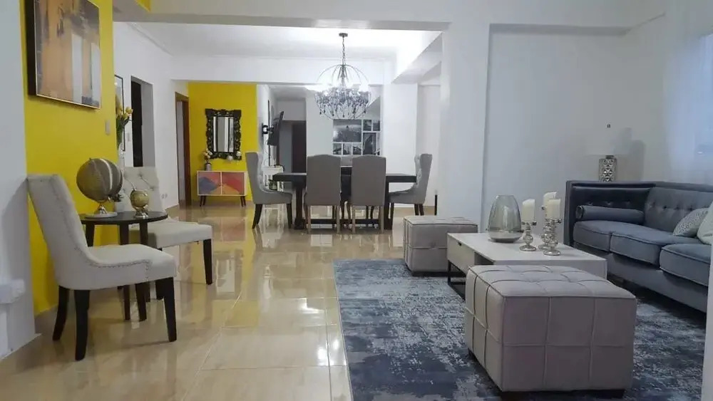 Luxury Family Friendly Pent House