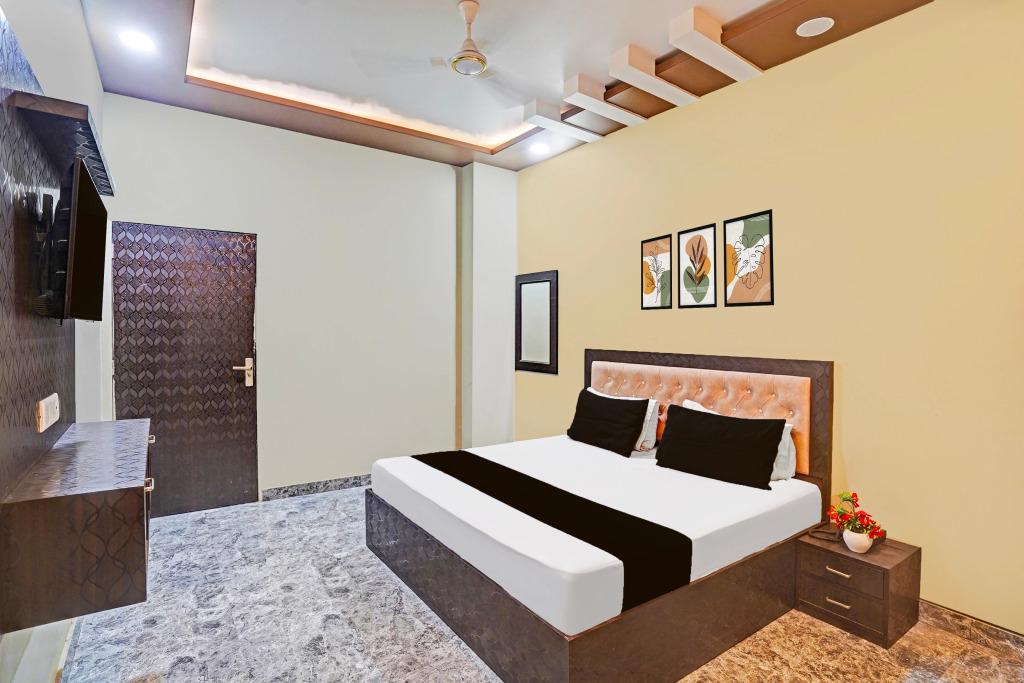 Hotel O Mansarovar Sector 8 Formerly Hotel KV Palace Mansarover Metro Station
