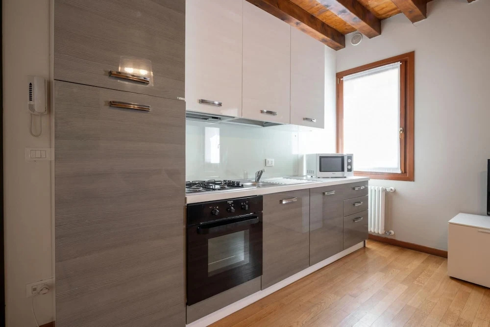 Herion Palace Apt 3 by Wonderful Italy