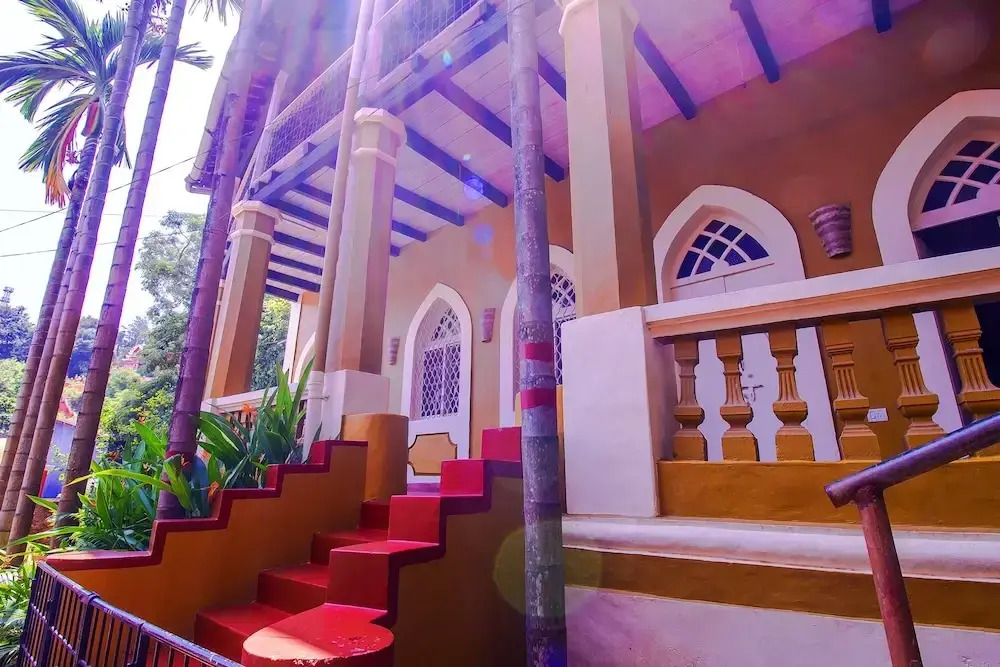 OYO 15609 Home Graceful Studio Panjim
