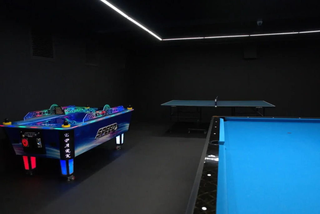 Luxent Hotel
